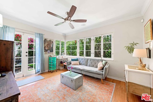 3217 Bennett Drive, Los Angeles CA: https://media.crmls.org/mediaz/be2a2263-c8e8-4e7a-a2f2-2ba2d5181572.jpg
