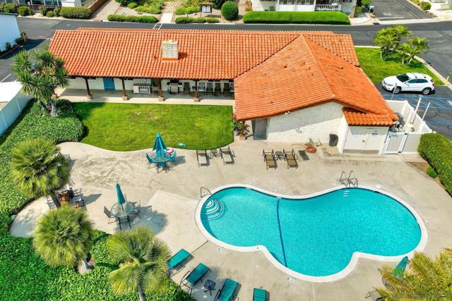 1001 S Hale Ave, Escondido CA: https://media.crmls.org/mediaz/be2bcbc9-0040-4b89-a77c-007d8b3cc31f.jpg