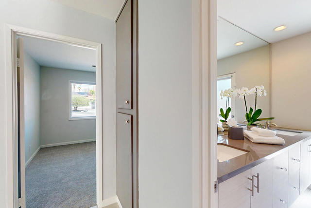2963 E Orella Circle, Palm Springs, CA 92264