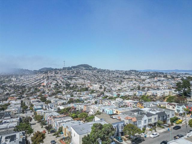 224 Shields Street, San Francisco CA: https://media.crmls.org/mediaz/be3034f9-102d-4a7d-9109-05768e4b3a29.jpg