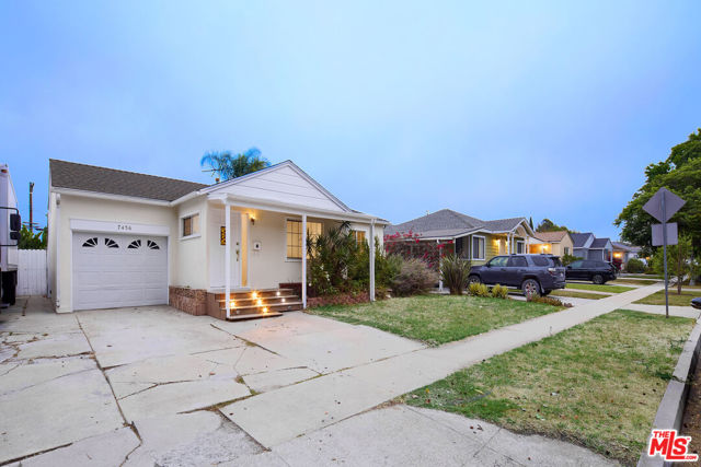 7456 Midfield Avenue, Los Angeles, California 90045, 2 Bedrooms Bedrooms, ,1 BathroomBathrooms,Single Family Residence,For Sale,Midfield,24404167