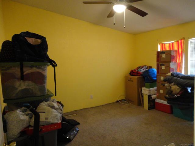 22545 El Centro Rd, Apple Valley CA: https://media.crmls.org/mediaz/be31c10a-63c4-4c6e-b5f9-9d33534c5faa.jpg