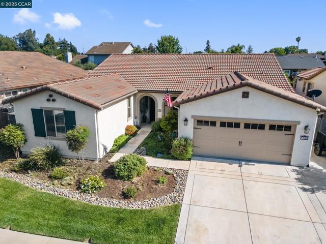 7100 Metcalf Way, Hughson CA: https://media.crmls.org/mediaz/be33374e-b320-4cbf-b4fe-473e6cc8b60d.jpg