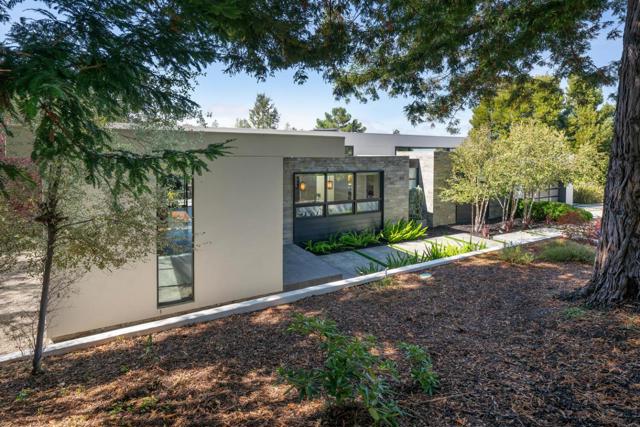 5 Drayton Road, Hillsborough CA: https://media.crmls.org/mediaz/be3367c2-1594-4d79-be5b-8b731a742910.jpg