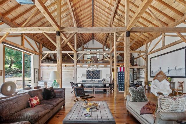 4847 Bixby Creek Road, Carmel CA: https://media.crmls.org/mediaz/be3373db-e00e-4c9a-87f2-e85529838b8f.jpg