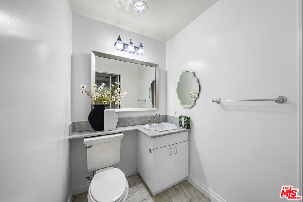 MLS #26865295 image #40