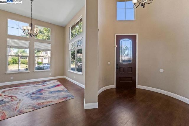 907 MAGGIORE LANE, Manteca CA: https://media.crmls.org/mediaz/be3730a4-7f6b-4758-a9ae-7ee52c324e23.jpg
