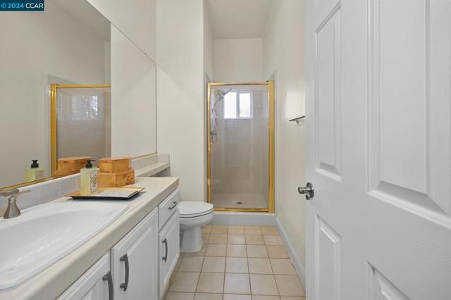 Image 21 of 40 For 1063 Sunrise Ridge Dr