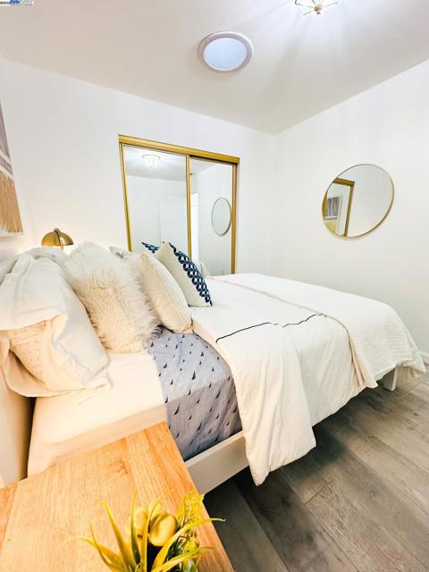 6916 Graham Avenue, Newark CA: https://media.crmls.org/mediaz/be37c2b9-902a-464a-85fc-caebd99202b1.jpg
