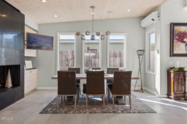 1322 Weymouth Lane, Ventura CA: https://media.crmls.org/mediaz/be384a7d-9541-4b65-9dfb-0e3ffbc2619e.jpg