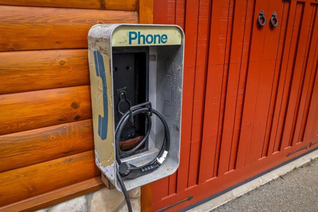 8697 Dyer Road, Salinas CA: https://media.crmls.org/mediaz/be387342-5358-4f5c-ad0c-f2c1bfed1fc3.jpg