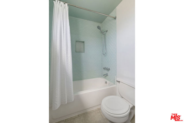 6771 Springpark Avenue, 102A photo 25