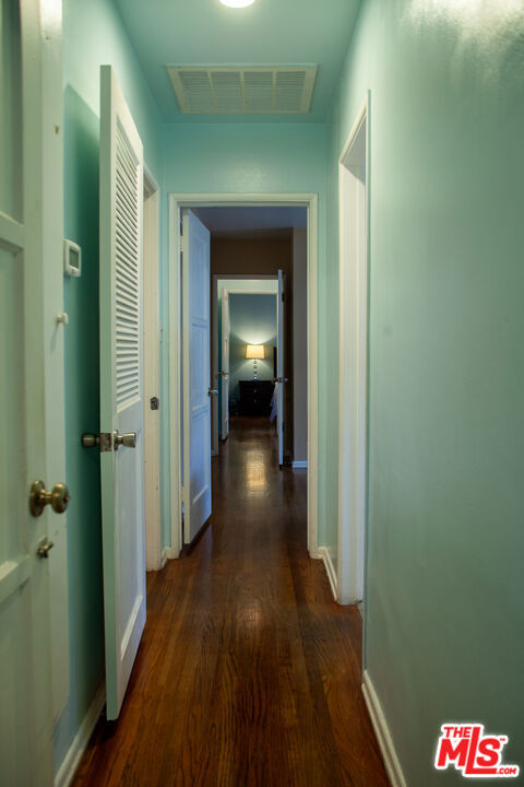 12455 Cumpston Street, Valley Village CA: https://media.crmls.org/mediaz/be3a838b-2965-42e9-88f5-6165d09e72d4.jpg
