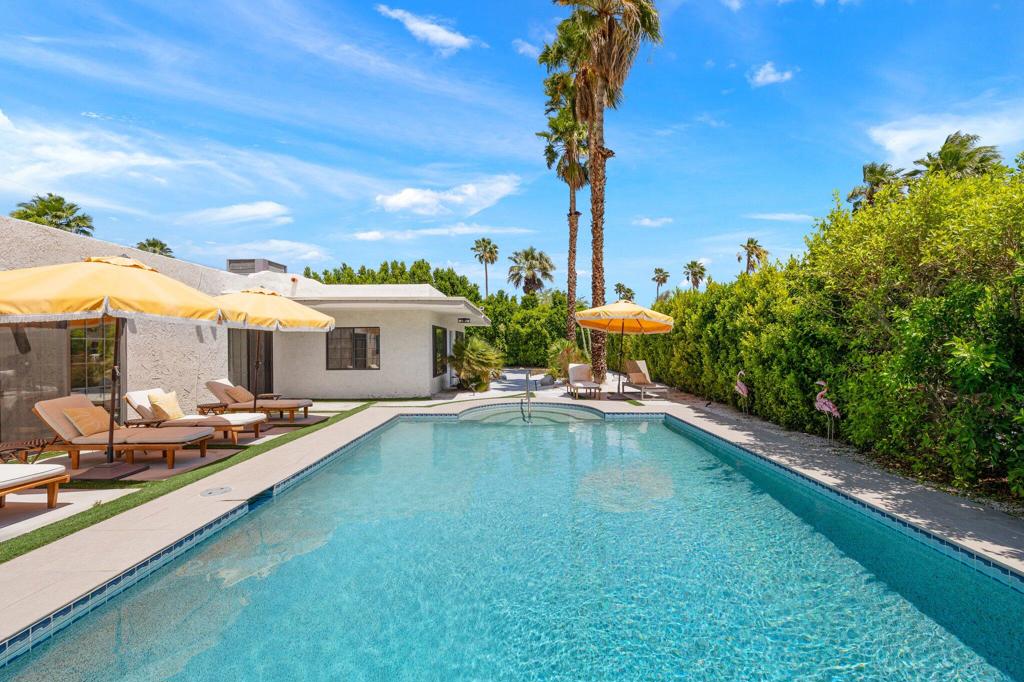 1127 N Calle Marcus