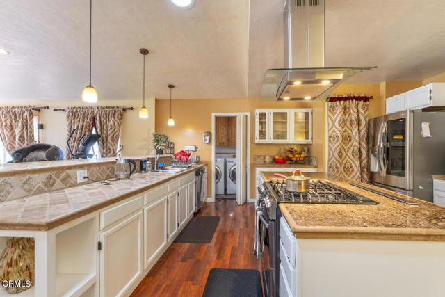 31341 Thomas Lane, Fort Bragg CA: https://media.crmls.org/mediaz/be3ae0b6-167c-4dda-afd6-7b61c877307a.jpg