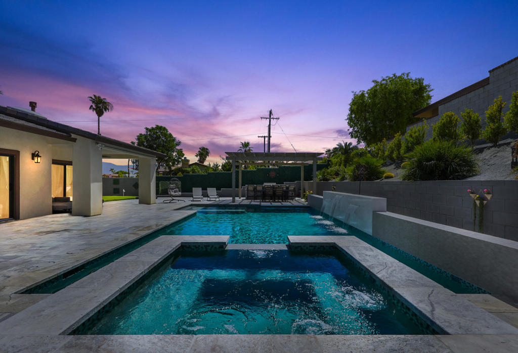 79575 Camelback Drive