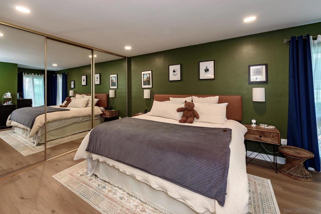 9149 Village Glen - photo 14