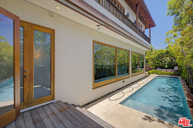 1310 Riviera Avenue photo 12