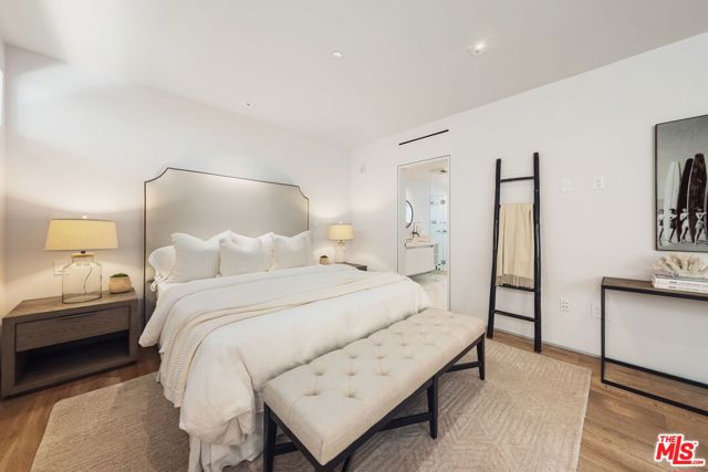 1012 2nd Street, Santa Monica CA: https://media.crmls.org/mediaz/be3d5137-2d39-406c-8c0e-ca5640d7b63d.jpg