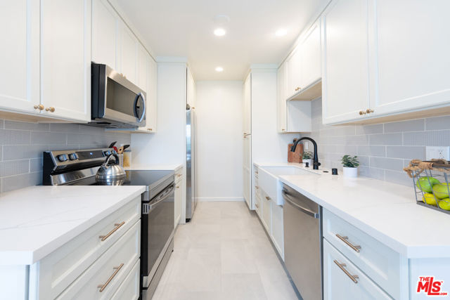 1012 7TH Street, 15 photo 7
