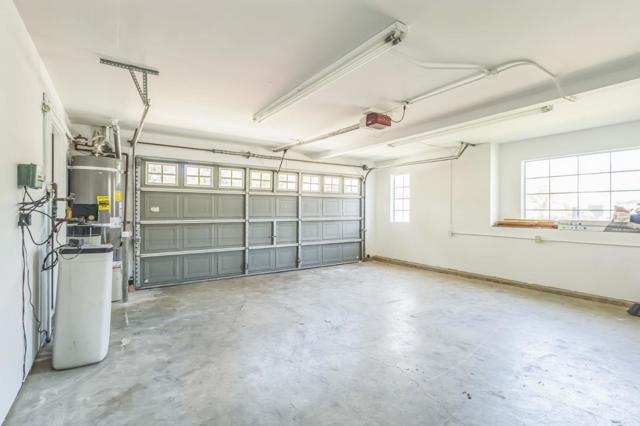6371 Blackberry Court, Gilroy CA: https://media.crmls.org/mediaz/be3f5533-2907-46f8-aa5e-6a704a1f7112.jpg