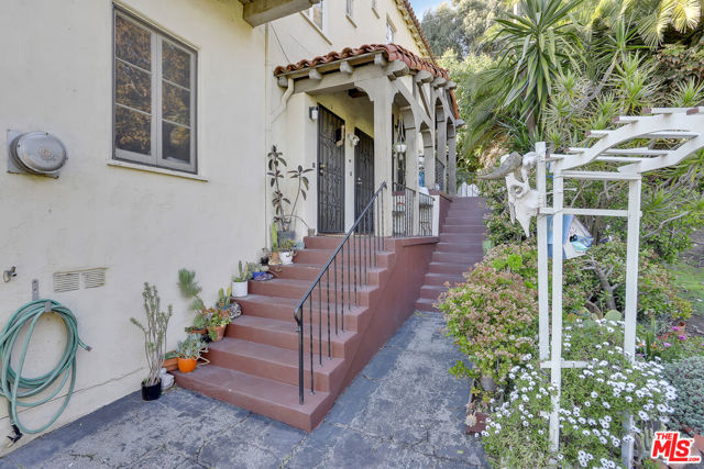 Drew Fenton | 153 W Channel Road Santa Monica CA | MLS: 7020030