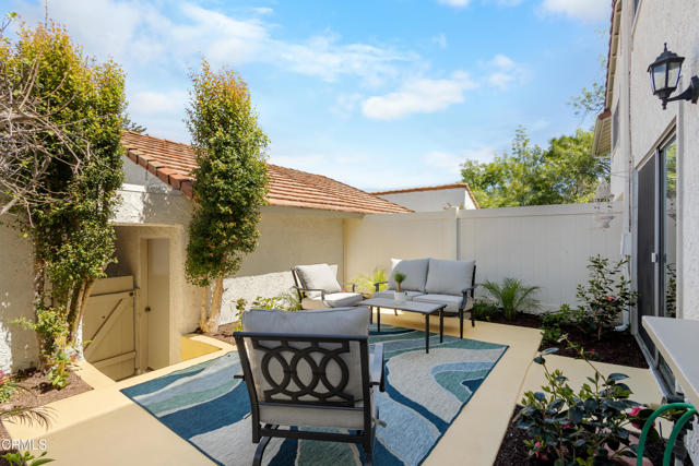 Detail Gallery Image 21 of 42 For 272 Green Moor Pl, Thousand Oaks,  CA 91361 - 3 Beds | 2/1 Baths