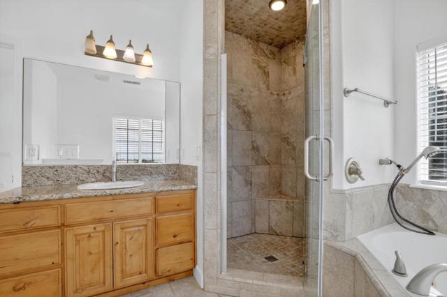 35 Blazeford Gulch, Oroville CA: https://media.crmls.org/mediaz/be4076b3-04fc-45e1-8d7b-6cf5837a3a75.jpg