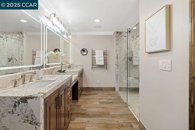 221 El Sobrante Dr, Danville CA: https://media.crmls.org/mediaz/be4260d7-7593-4513-b199-831c4194c416.jpg