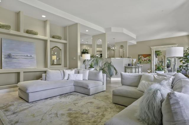5305 La Crescenta, Rancho Santa Fe CA: https://media.crmls.org/mediaz/be4328d1-897e-499b-b448-df954a5a56d1.jpg