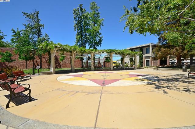 4244 Milton Way, Livermore CA: https://media.crmls.org/mediaz/be433dc8-85ff-47ab-ad43-95dc25d4e951.jpg