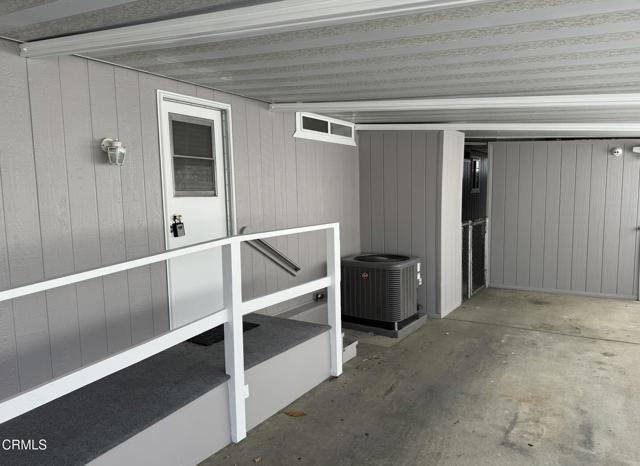 Detail Gallery Image 4 of 36 For 206 Browning Ave #206,  Ventura,  CA 93003 - 2 Beds | 2 Baths