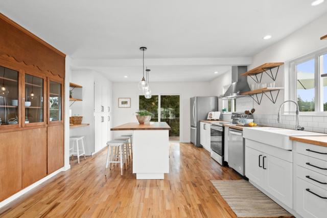 360 Tabor Drive, Scotts Valley CA: https://media.crmls.org/mediaz/be441d8b-8f38-4f24-b412-61d345b64f2c.jpg