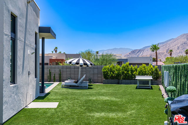 400 Fountain Drive, Palm Springs CA: https://media.crmls.org/mediaz/be457b18-a919-414b-93c8-a602d9a64237.jpg