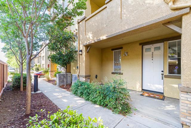 2504 Baton Rouge Drive, San Jose CA: https://media.crmls.org/mediaz/be457f72-6163-4514-bd79-10e55073dec9.jpg