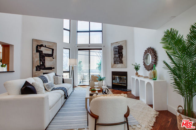 Drew Fenton | 12000 Goshen Avenue Los Angeles CA | MLS: 7335445 Drew Fenton | 12000 Goshen Avenue Los Angeles CA | MLS: 7335445