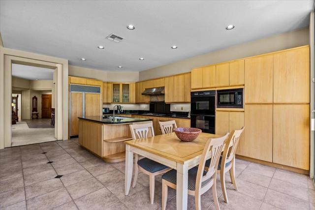 79765 Liga, La Quinta CA: https://media.crmls.org/mediaz/be466a9b-1c7e-4970-9530-7346611d67f6.jpg