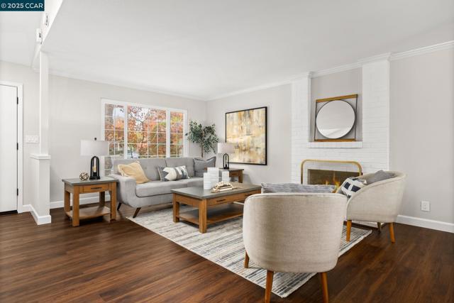 2115 Wilmington Dr, Walnut Creek CA: https://media.crmls.org/mediaz/be4698d8-bfb0-4cfa-98cc-1b437d217c80.jpg