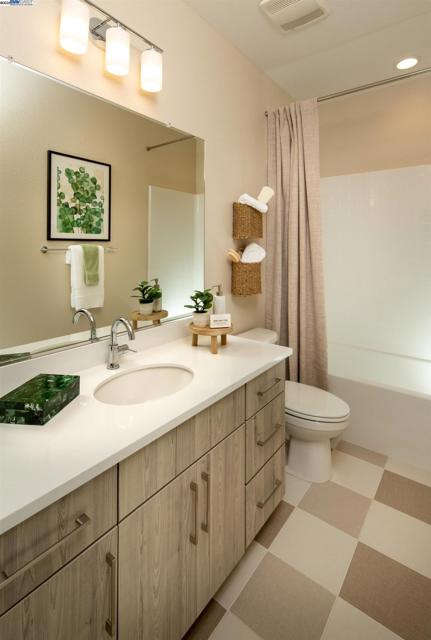 6185 Raven Avenue, Dublin CA: https://media.crmls.org/mediaz/be4745fa-72de-40b3-8376-26c3869a6822.jpg
