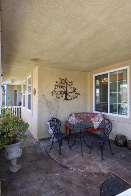 Detail Gallery Image 9 of 74 For 1056 Strawberry Valley, Chula Vista,  CA 91913 - 4 Beds | 2/1 Baths