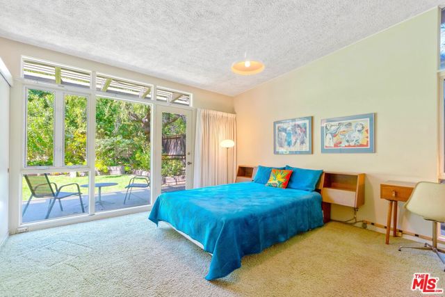 7545 Kimdale Lane, Los Angeles CA: https://media.crmls.org/mediaz/be488f7a-41b7-4594-88aa-1deed2f6c72e.jpg