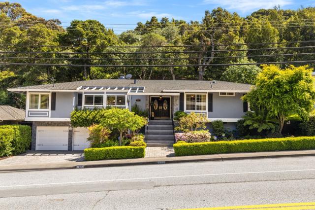 3155 Brittan Avenue, San Carlos CA: https://media.crmls.org/mediaz/be48f457-d291-4749-bc7d-3d62a40b64a4.jpg