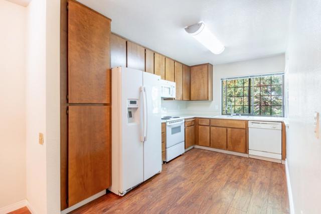 421 Colony Cove Drive, San Jose CA: https://media.crmls.org/mediaz/be4aa417-48fc-4f9b-bd60-f72ebb832831.jpg