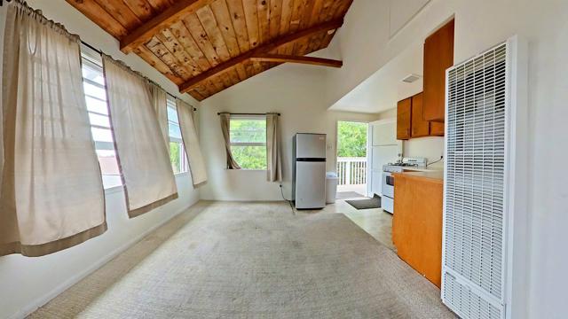 2862 Highland Drive, Carlsbad CA: https://media.crmls.org/mediaz/be4b2ad5-746d-4a85-8210-23a5ecf55d5e.jpg