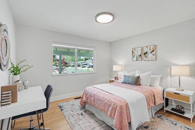 Image 43 of 68 For 710 Henderson Avenue