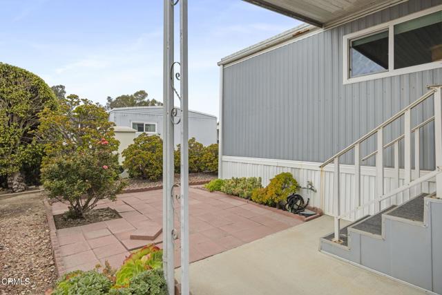 Detail Gallery Image 27 of 41 For 80 Copland Cir #80,  Ventura,  CA 93003 - 2 Beds | 2 Baths