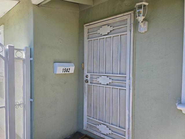 Image 24 of 40 For 1582 Fall Avenue