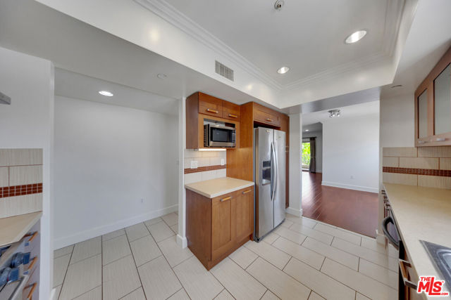 1409 Armacost Avenue, Los Angeles CA: https://media.crmls.org/mediaz/be50a105-56ad-4d4b-a9de-e5e8bf1e6d70.jpg