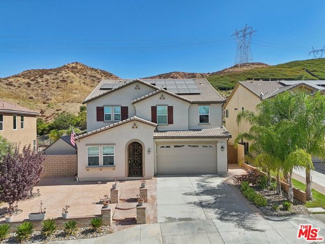19317 Bension Drive, Santa Clarita CA: https://media.crmls.org/mediaz/be5176c7-382e-4f35-ad7a-dc48508c6774.jpg