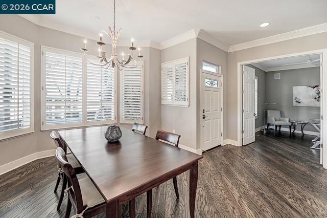 Image 21 of 59 For 539 High Eagle Ct